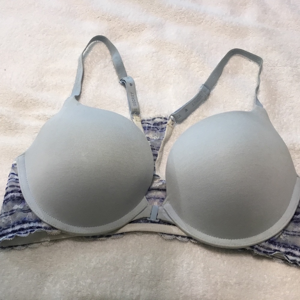 Victoria secret front close bra